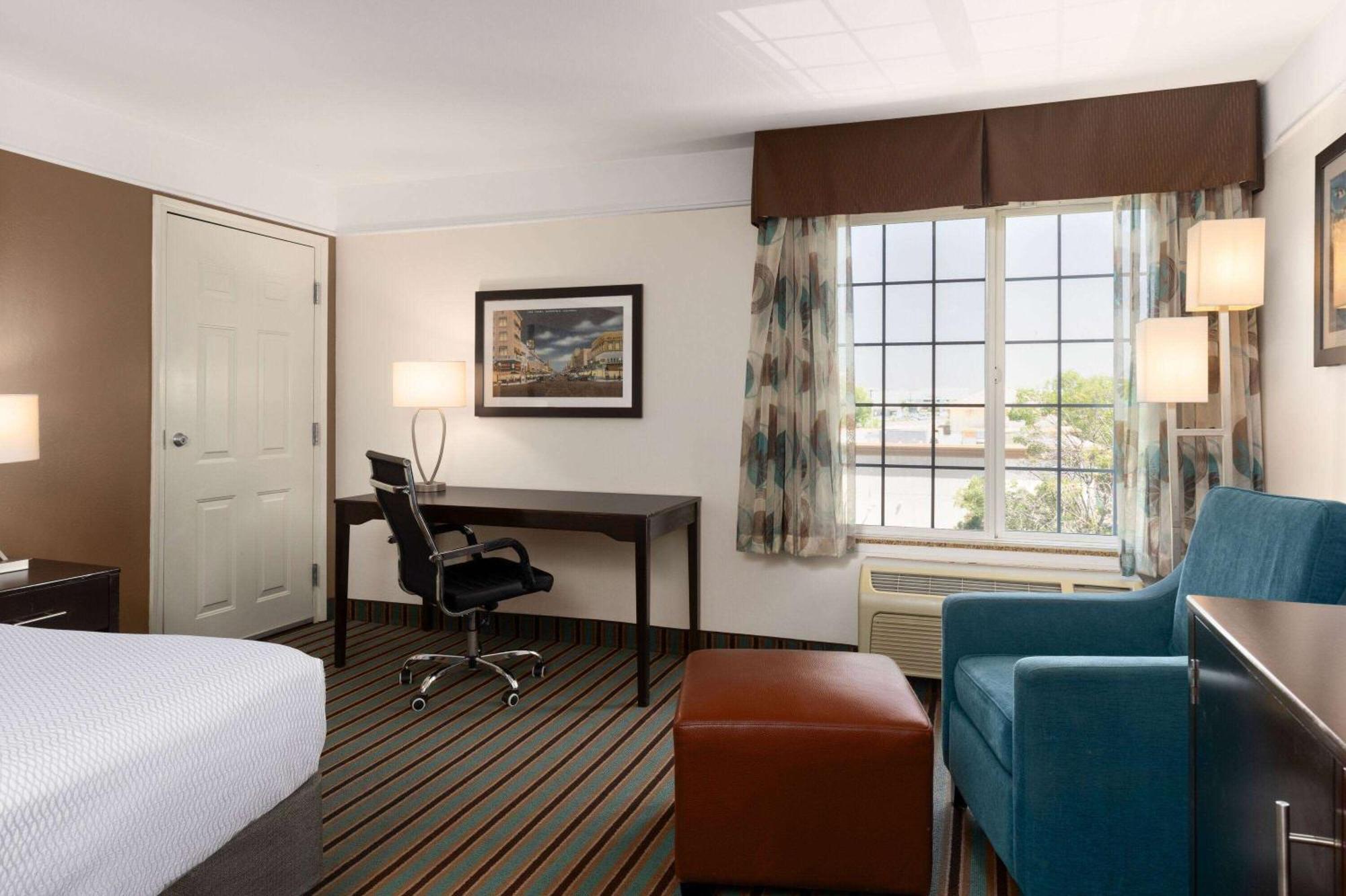 Hotel La Quinta By Wyndham Bakersfield North Exterior foto
